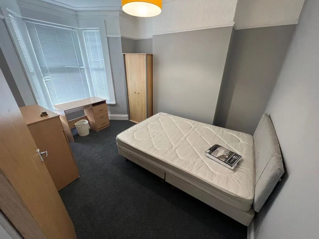 4 bedroom terraced house for rent