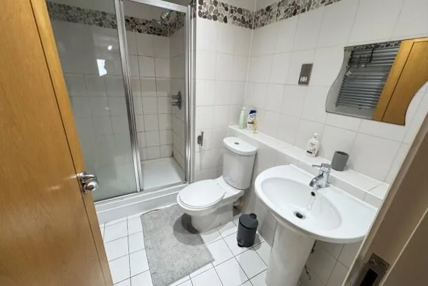 2 bedroom flat for rent