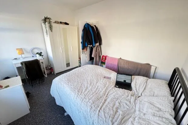 4 bedroom terraced house for rent