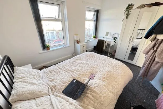 4 bedroom terraced house for rent