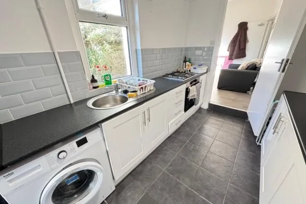 4 bedroom terraced house for rent