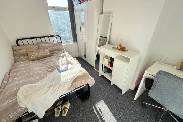 4 bedroom terraced house for rent