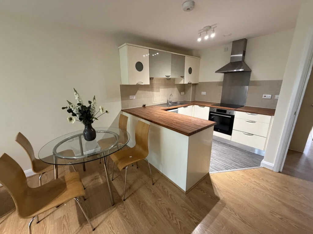 2 bedroom apartment for rent