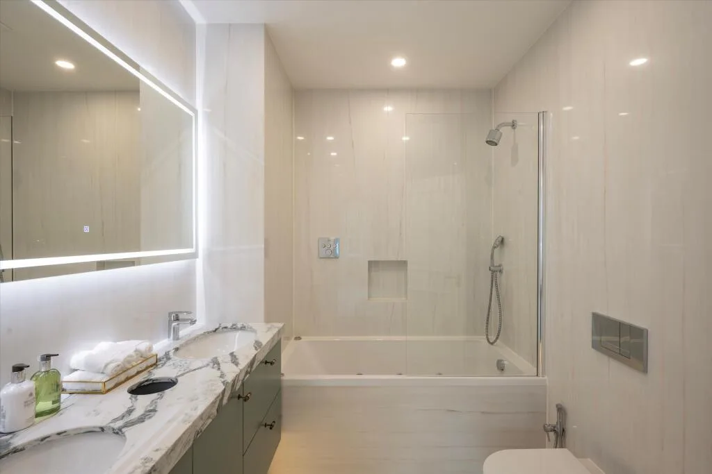 3 bedroom flat for rent