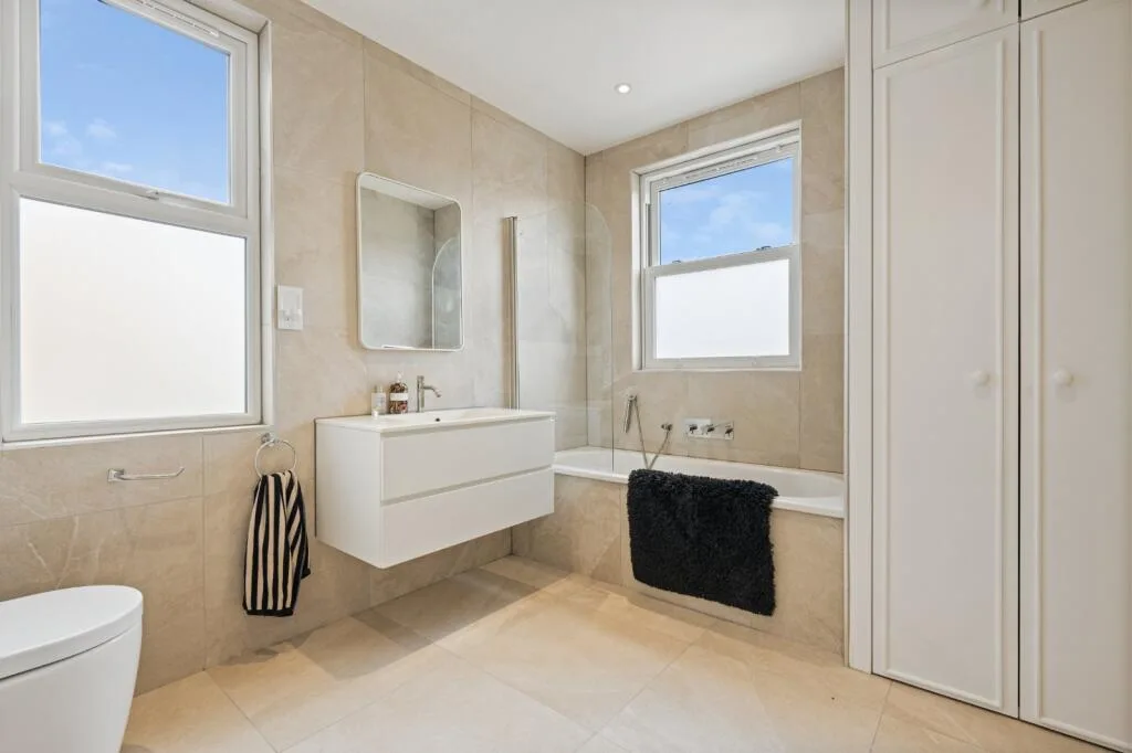 4 bedroom terraced house for rent