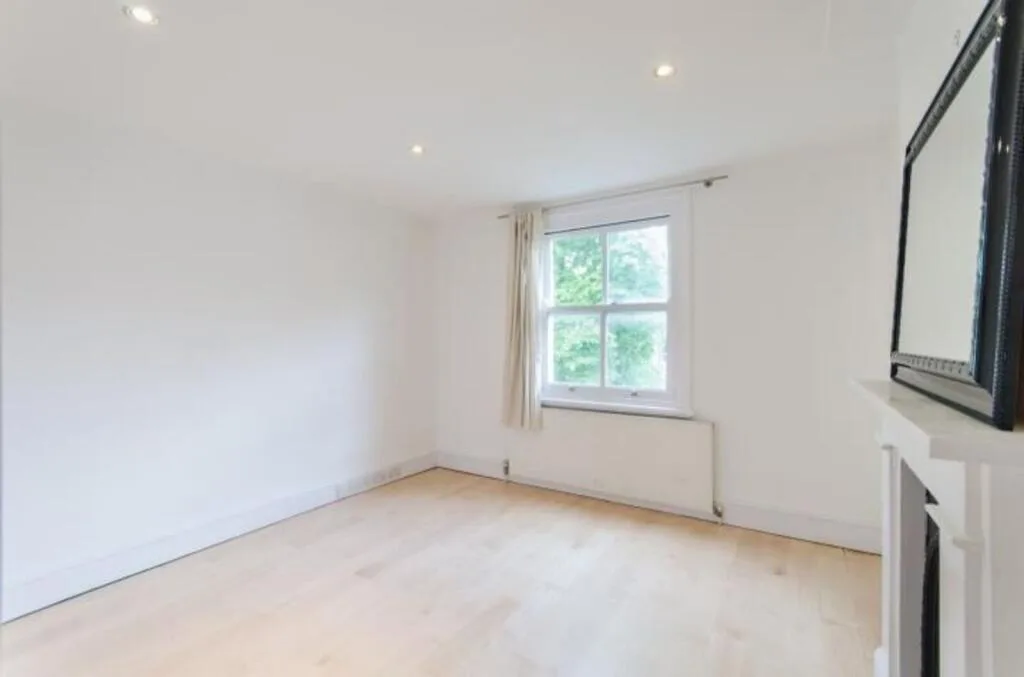 4 bedroom flat for rent