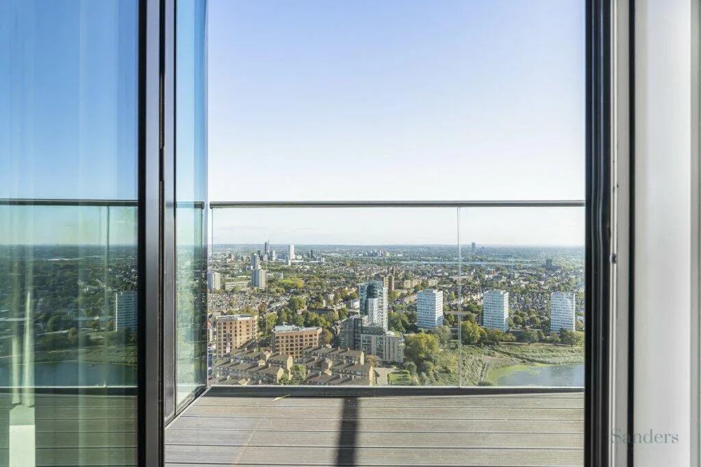 3 bedroom flat for rent