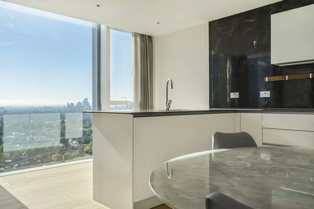 3 bedroom flat for rent