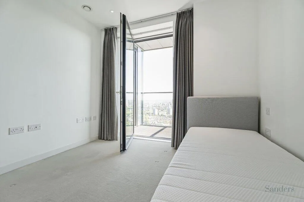 3 bedroom flat for rent