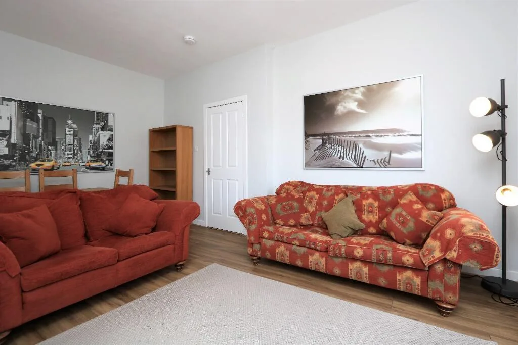 2 bedroom flat for rent