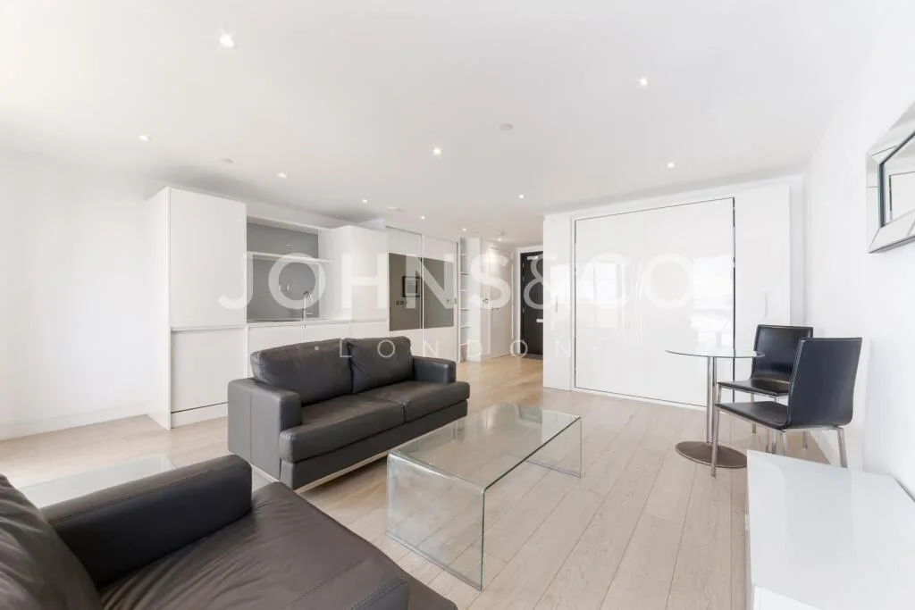 Studio apartment for rent
