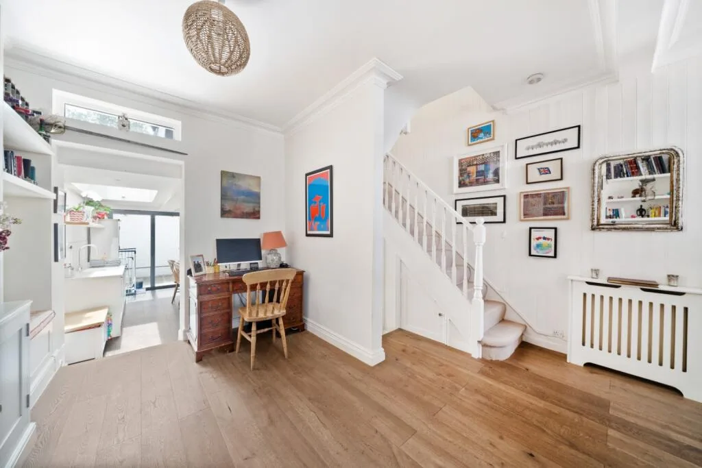 4 bedroom terraced house for rent