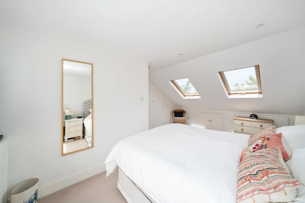 4 bedroom terraced house for rent