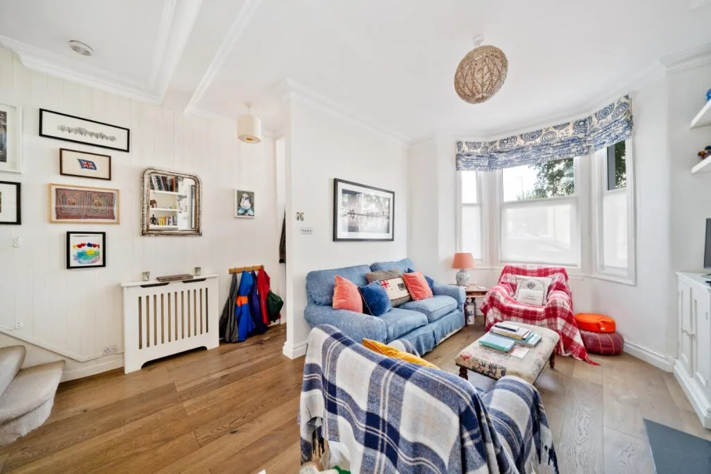 4 bedroom terraced house for rent