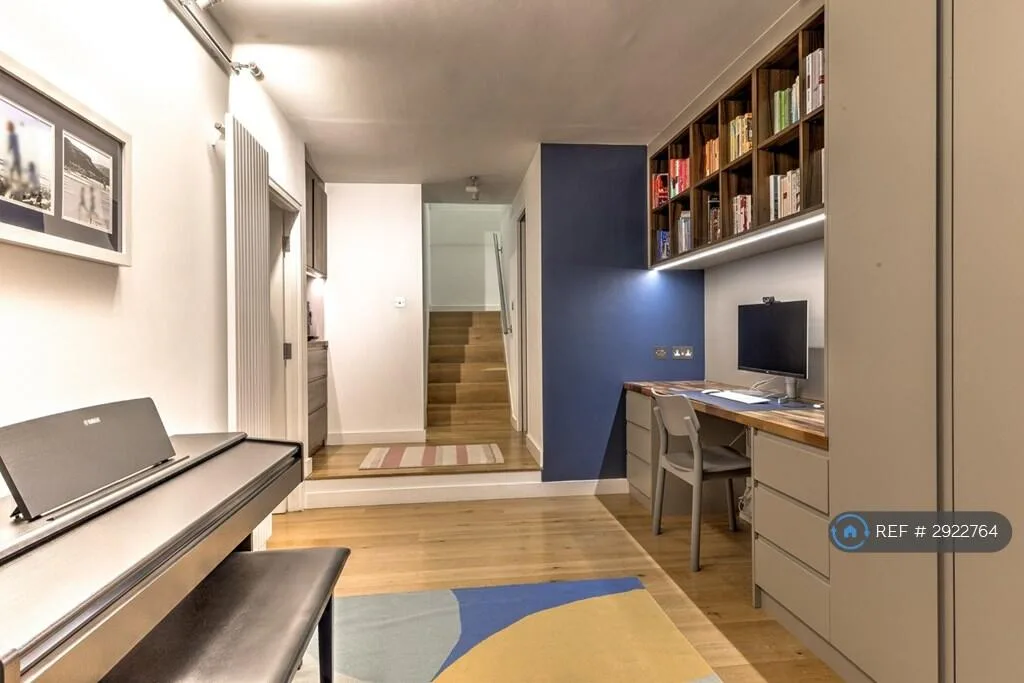 3 bedroom maisonette for rent