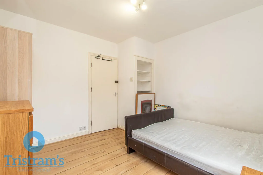 1 bedroom house share for rent