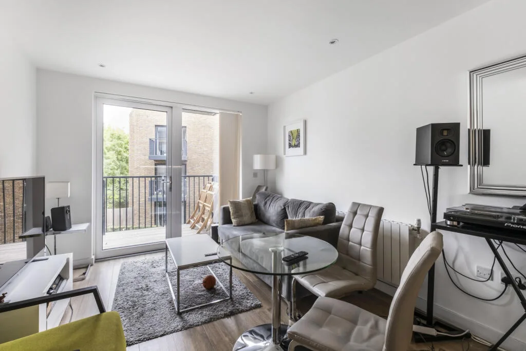 1 bedroom apartment for rent