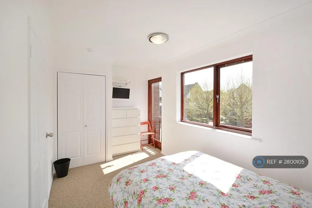4 bedroom flat for rent