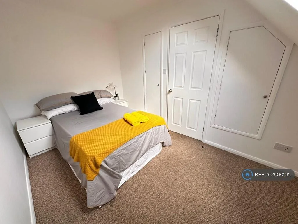 4 bedroom flat for rent
