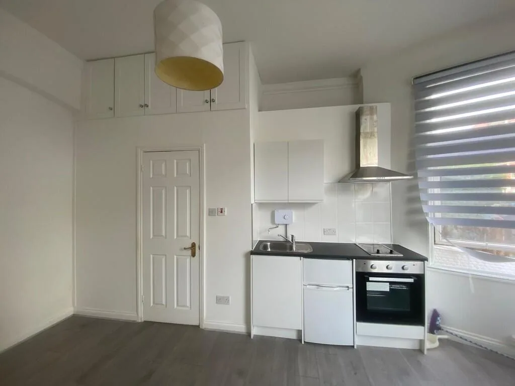 Studio apartment for rent