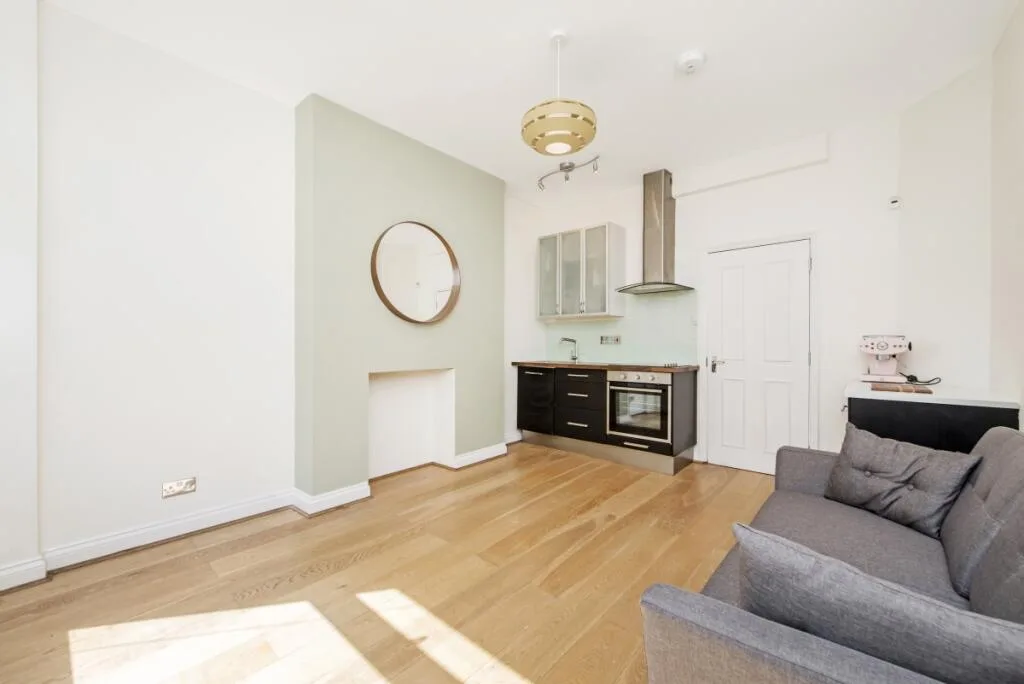1 bedroom flat for rent