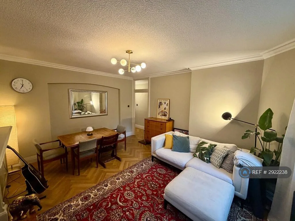 2 bedroom flat for rent