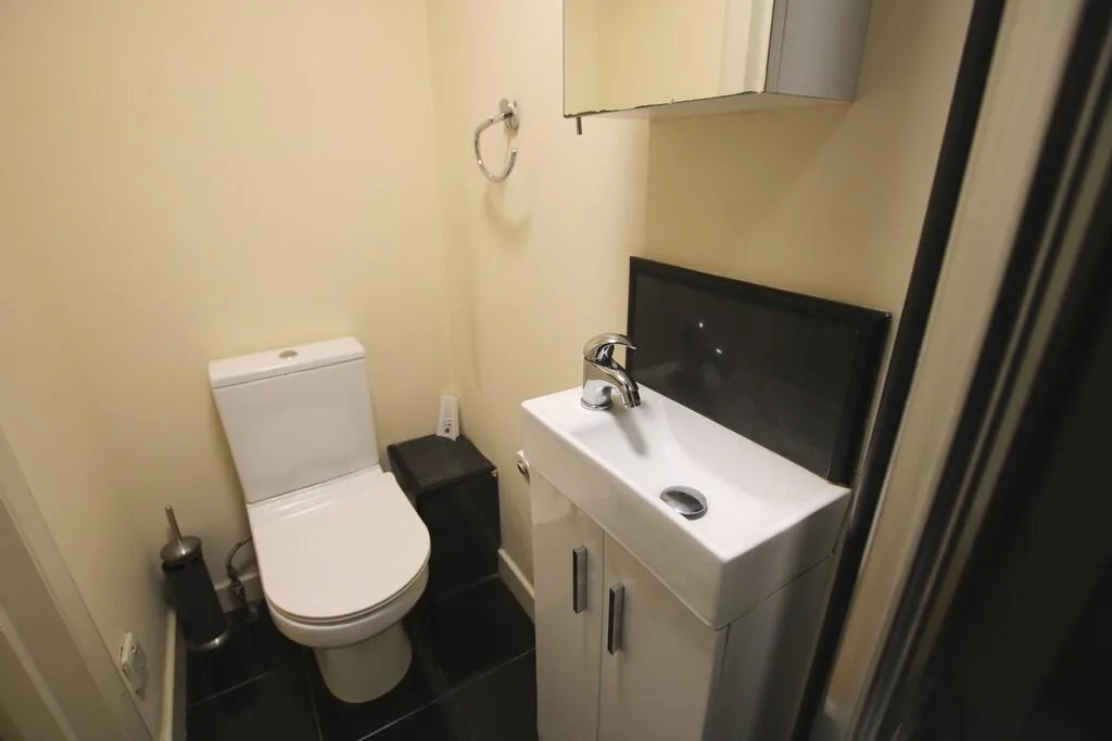 Studio flat for rent