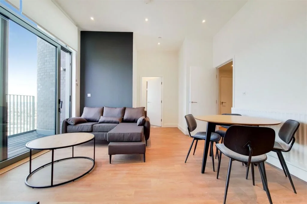 2 bedroom apartment for rent
