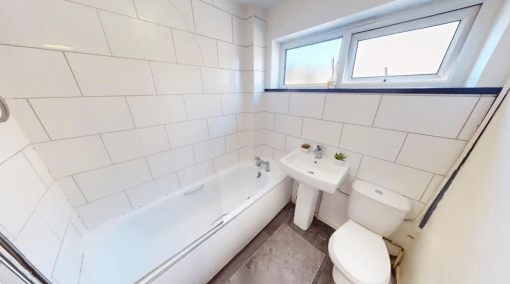 3 bedroom semi-detached house for rent