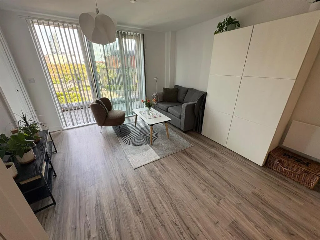 1 bedroom apartment for rent