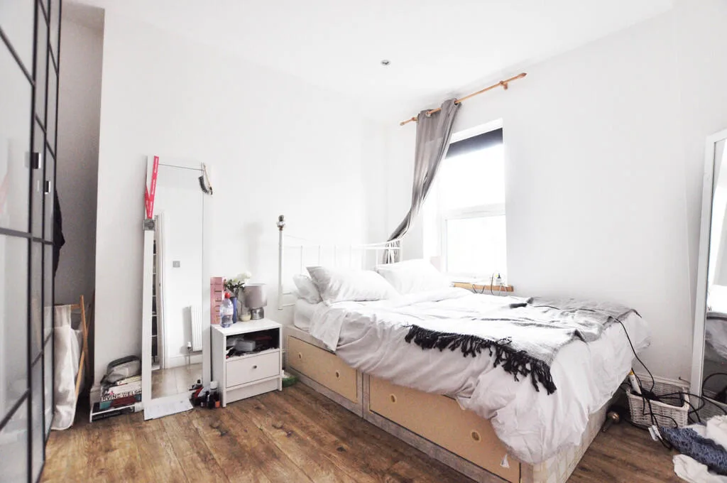 4 bedroom flat for rent