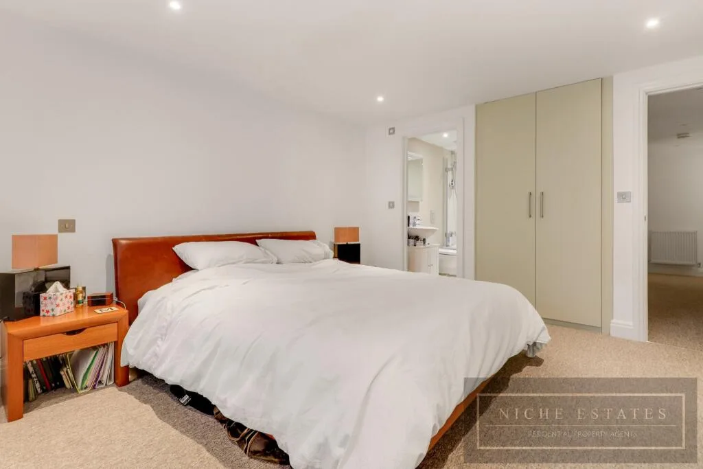2 bedroom duplex for rent