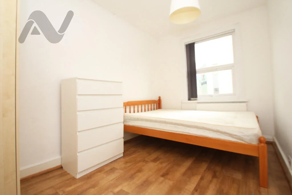 3 bedroom maisonette for rent
