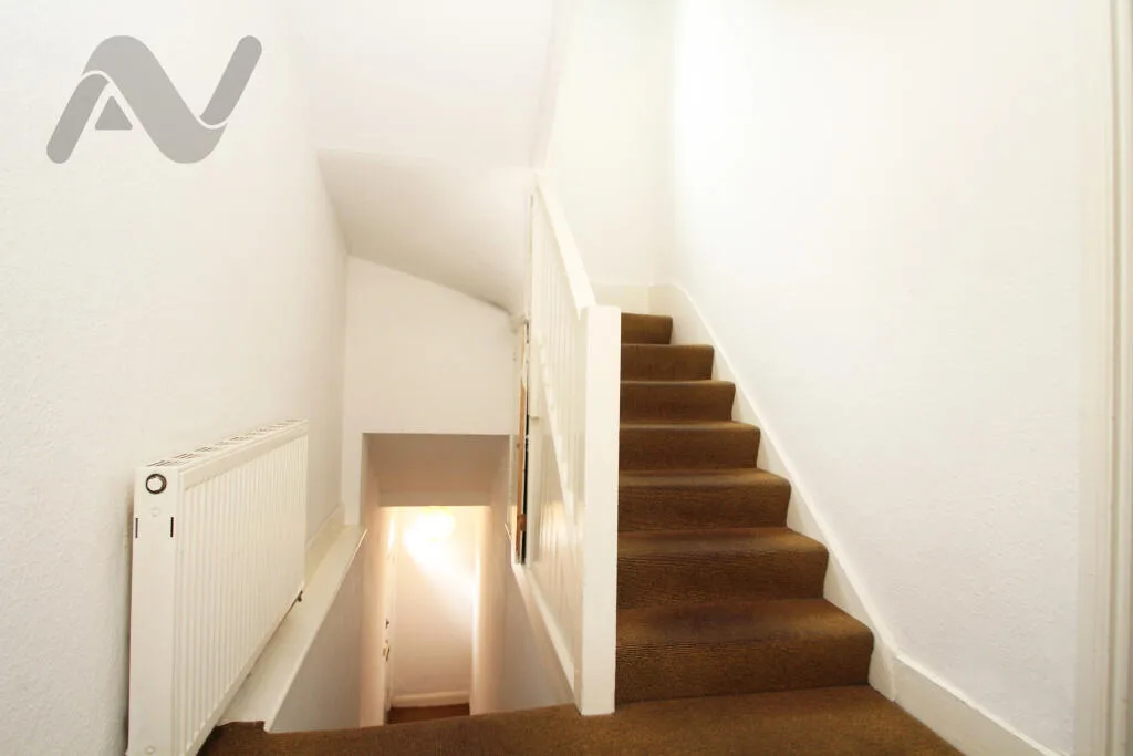3 bedroom maisonette for rent