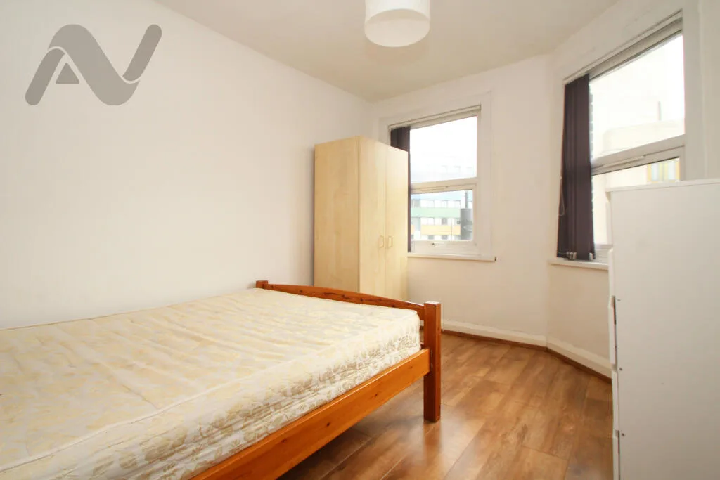 3 bedroom maisonette for rent