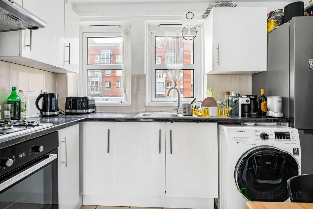 2 bedroom maisonette for rent