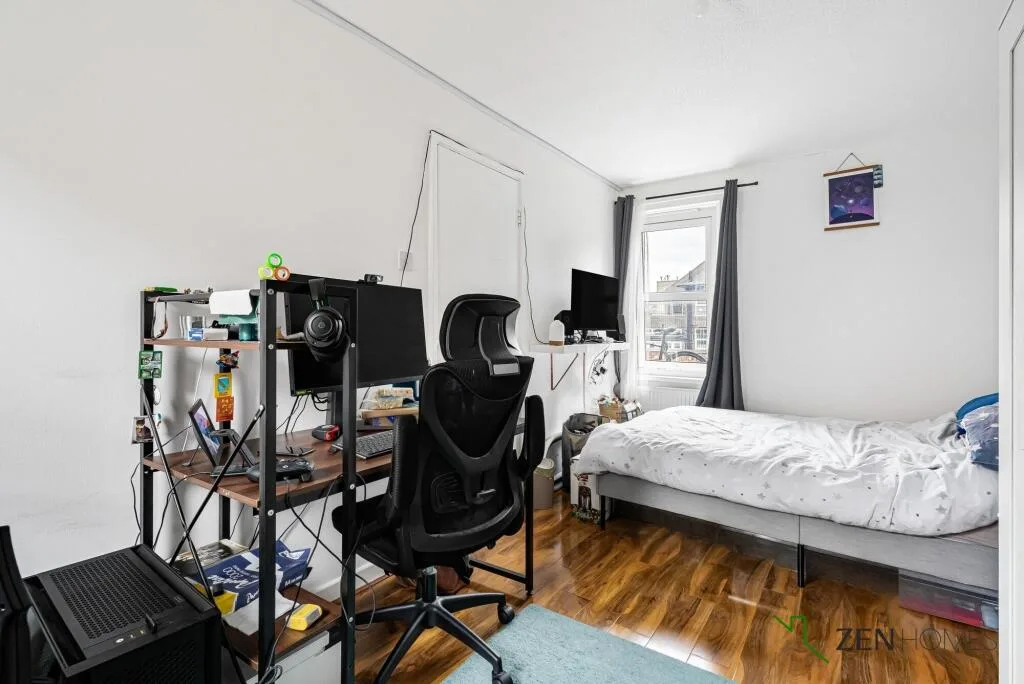 2 bedroom maisonette for rent
