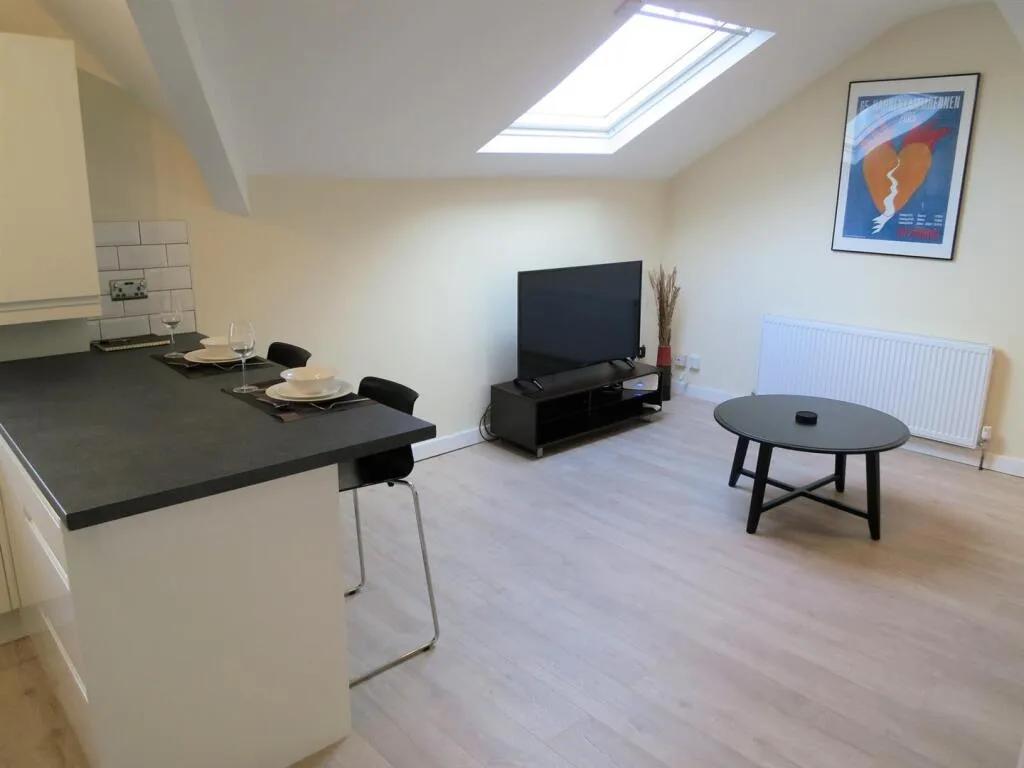 1 bedroom apartment for rent