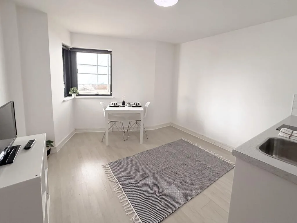 Studio flat for rent