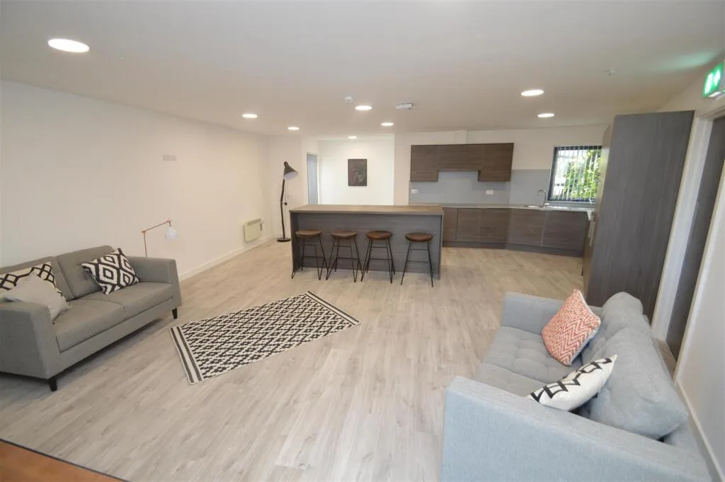 1 bedroom house for rent