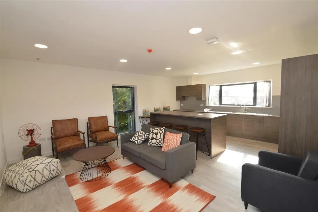 1 bedroom house for rent