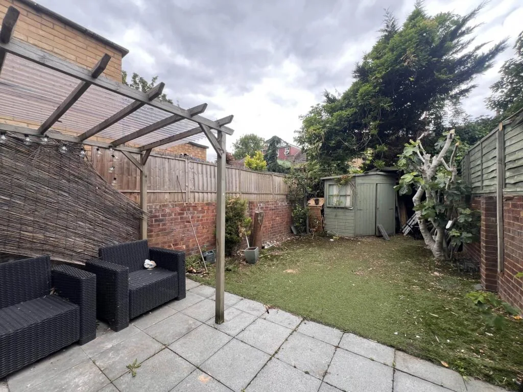 3 bedroom terraced house for rent