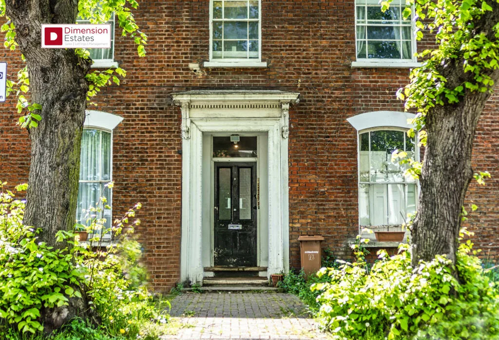 Studio flat for rent