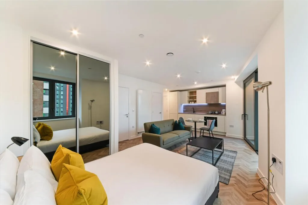Studio flat for rent