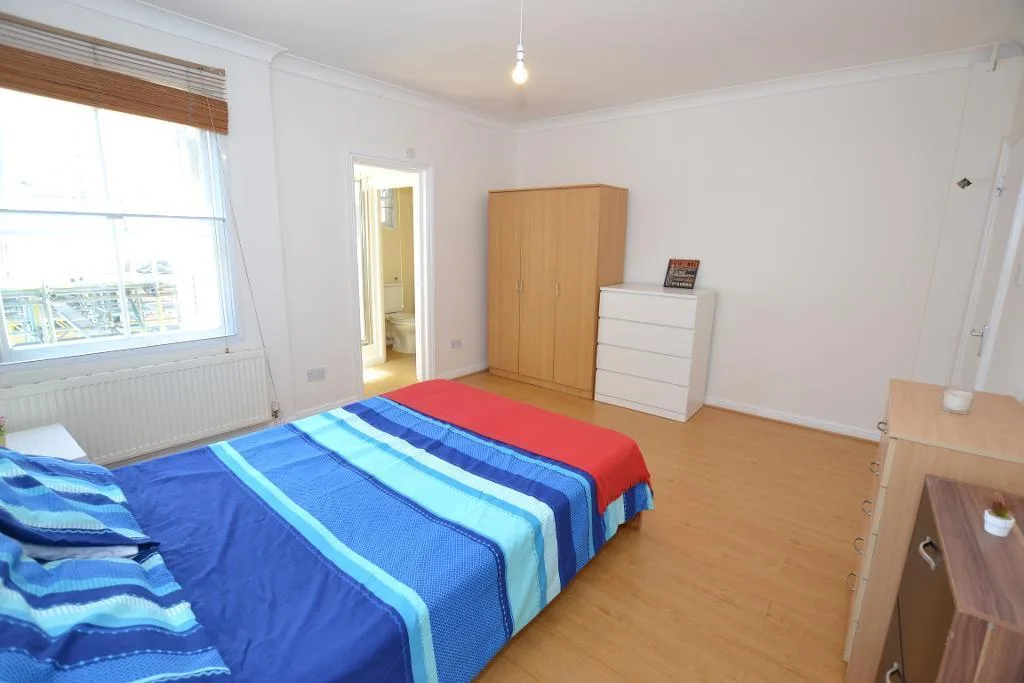 2 bedroom maisonette for rent