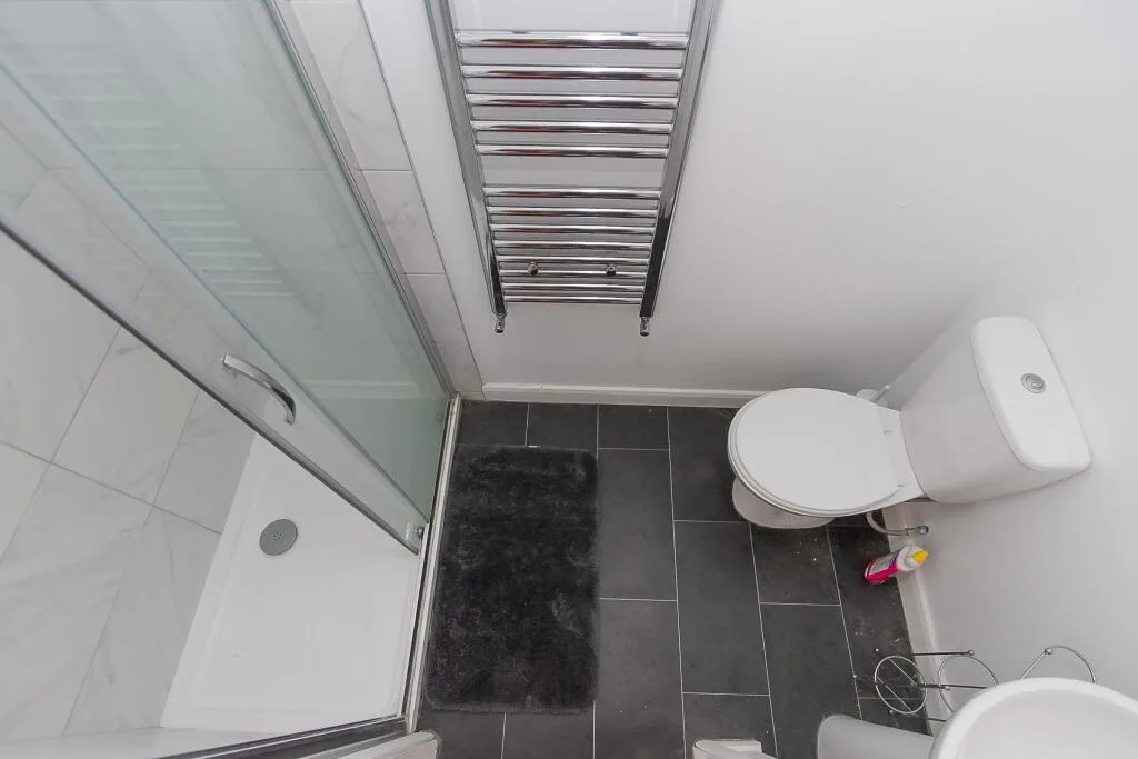 4 bedroom terraced house for rent