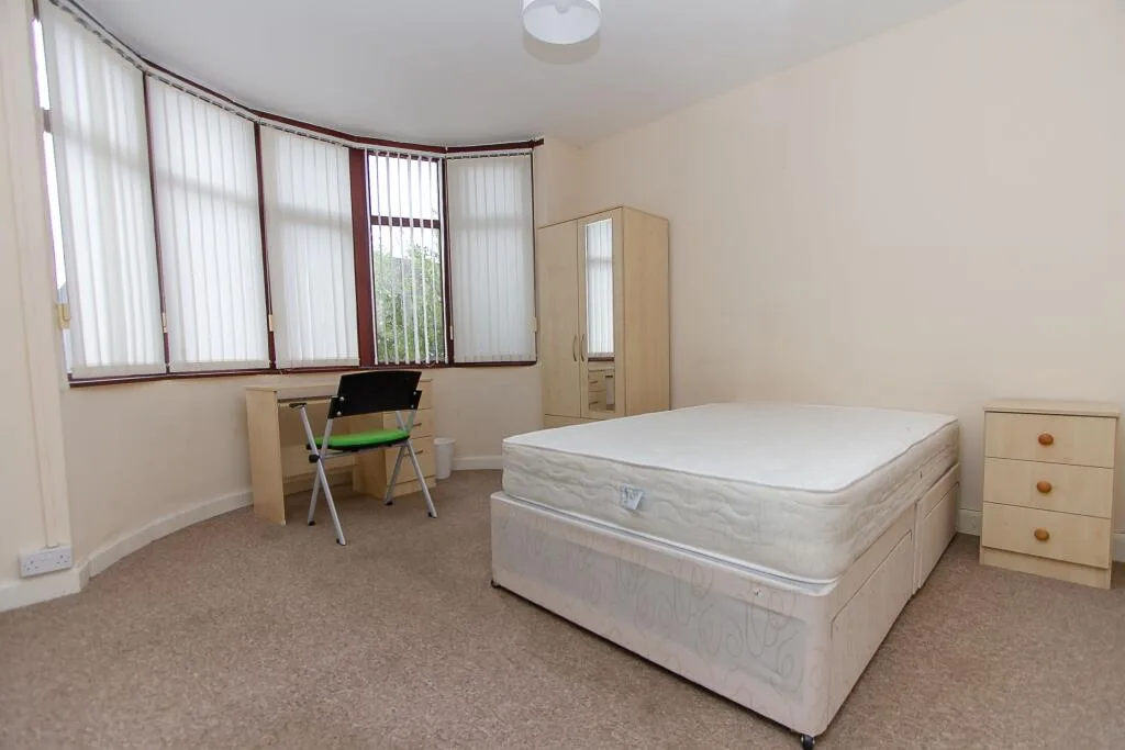 4 bedroom terraced house for rent