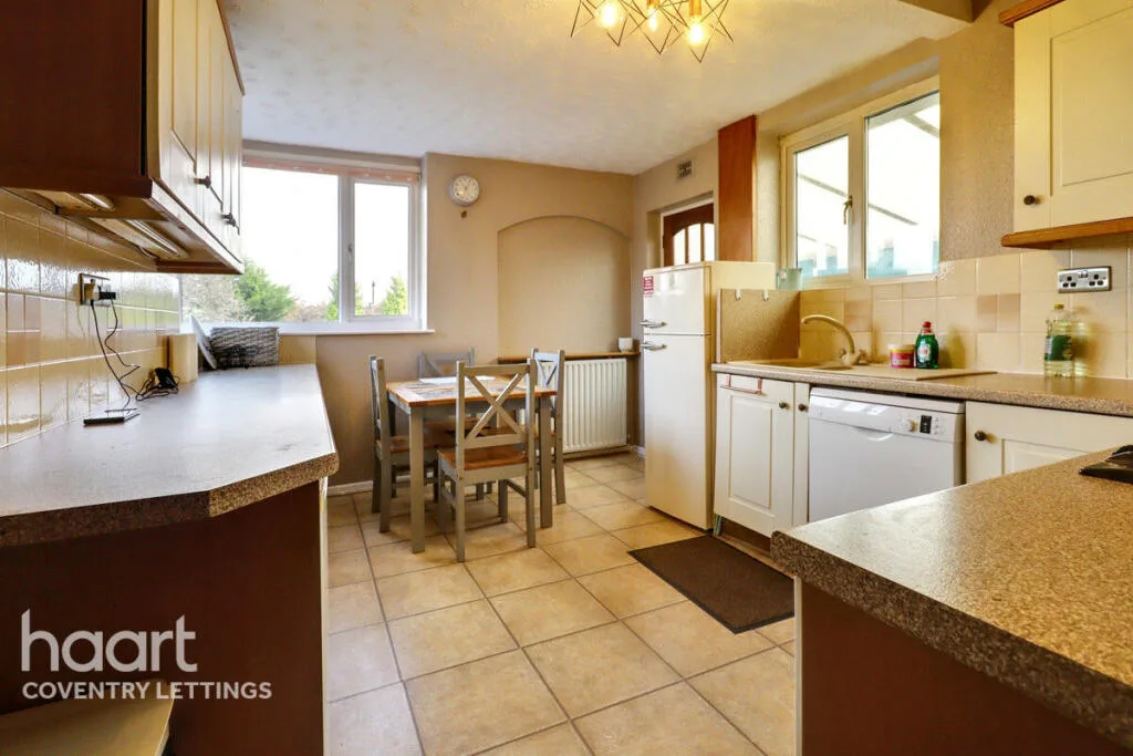 3 bedroom bungalow for rent