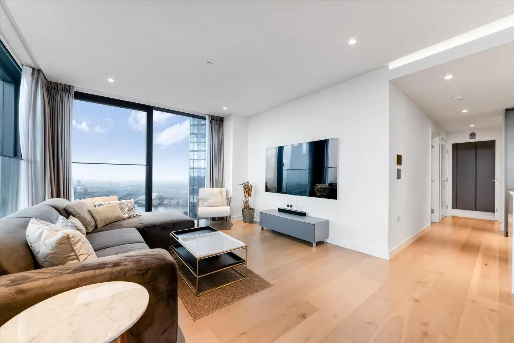 3 bedroom flat for rent