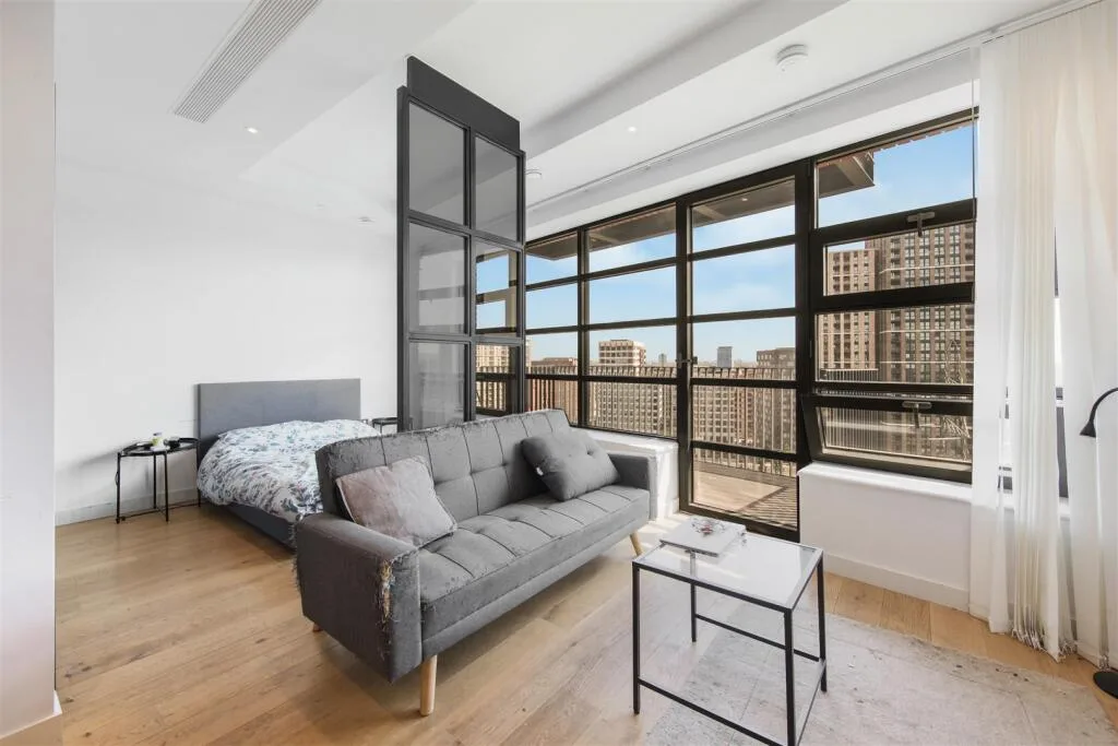 Studio apartment for rent